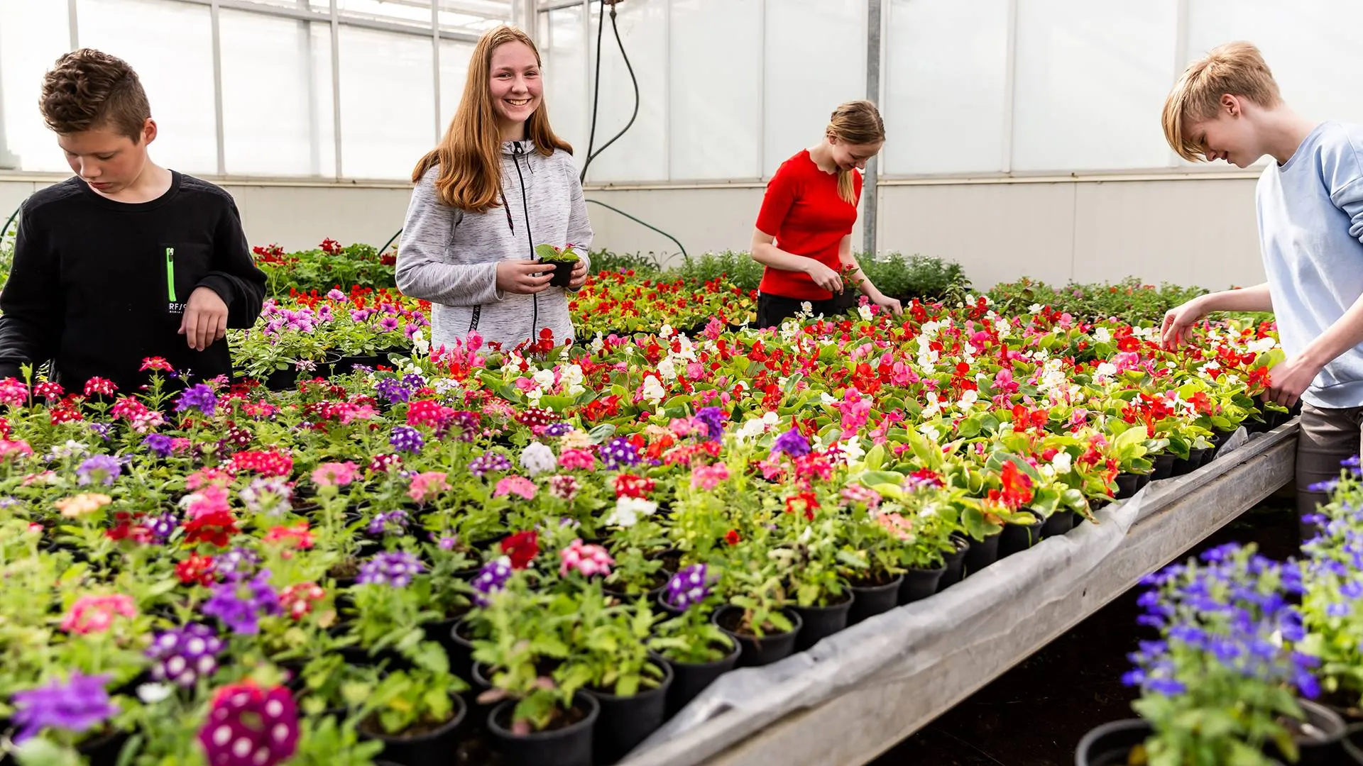 2025 04 04 plantjesmarkt aeres nijkerk vmbo 2019 21