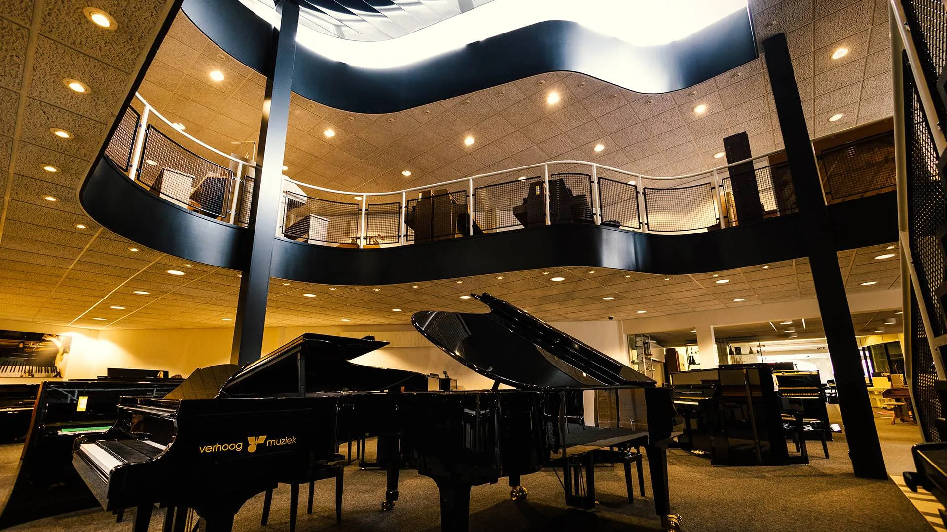 2025 04 11 verhoog showroom verhoogmuziek t4a6058 300dpi
