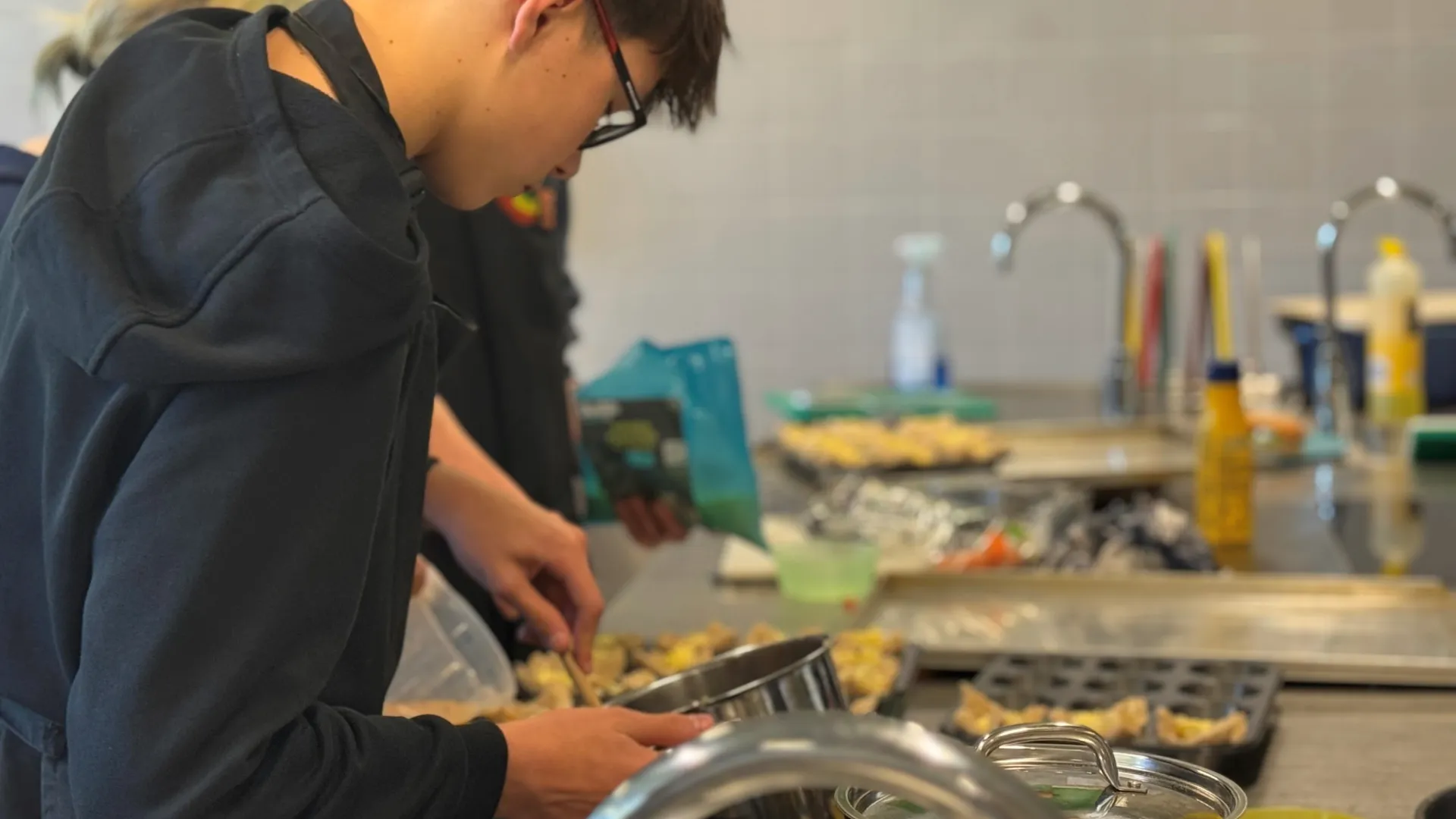 2025-11-06 aeres kantine kompas