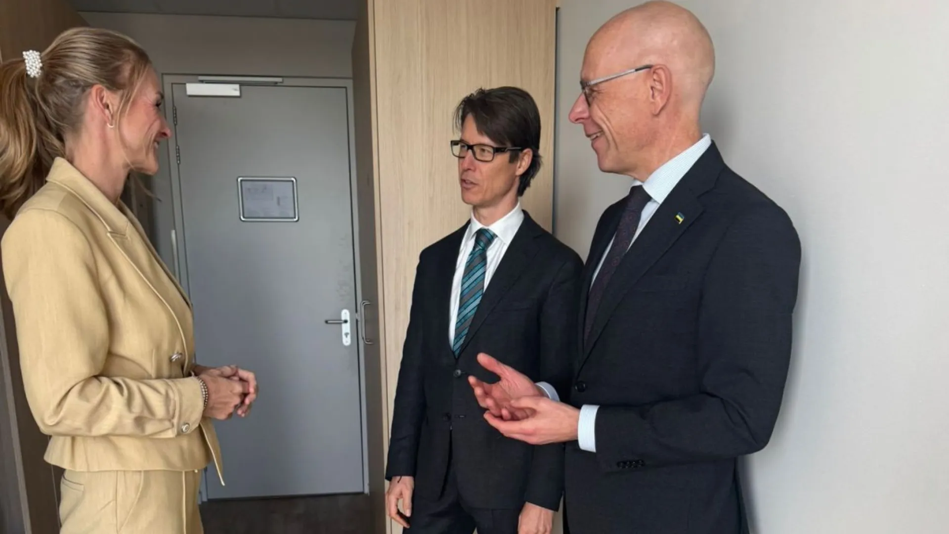 2025-11-22 commissaris azc