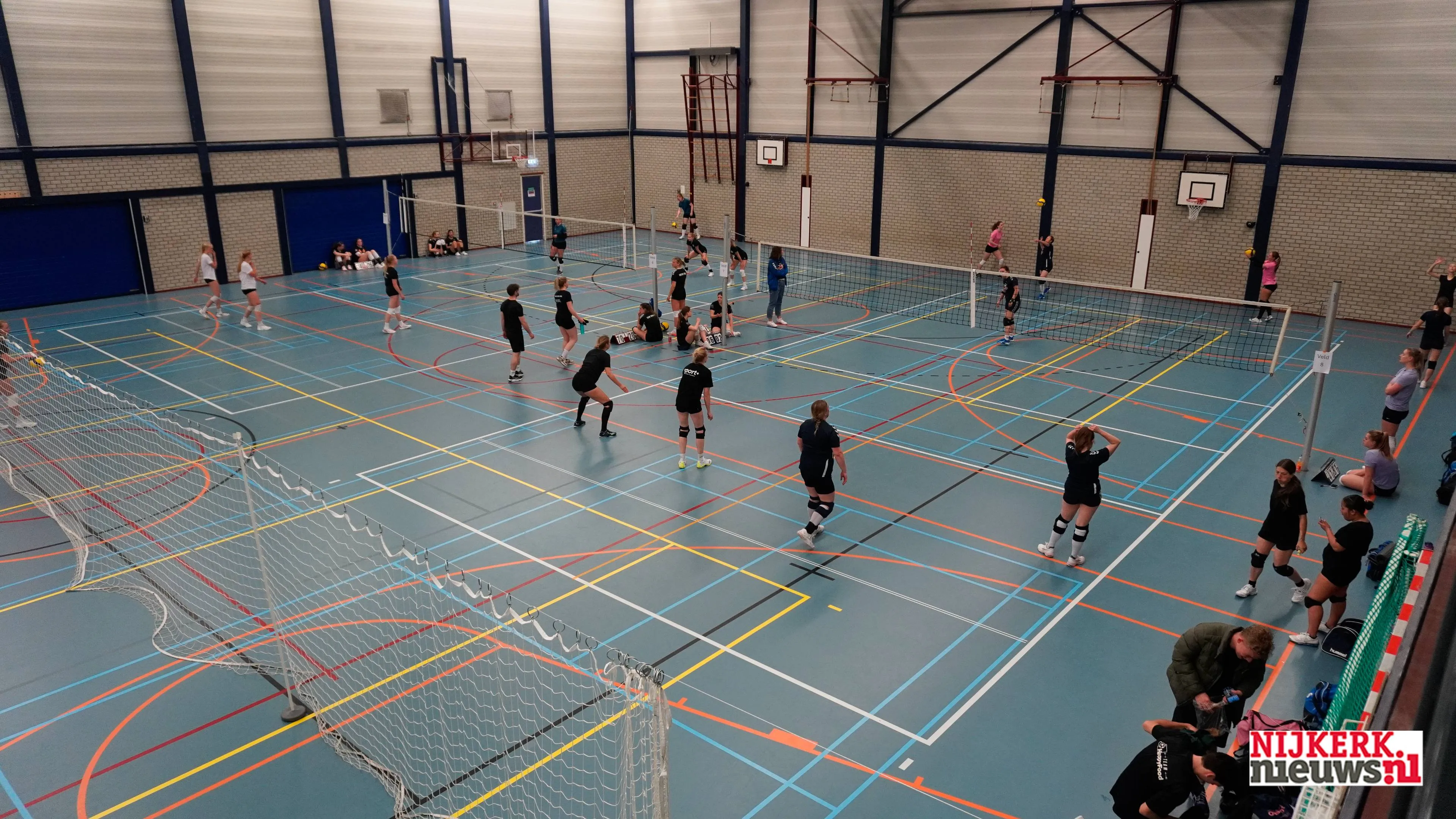 2026-05-09  nvc mixed volleybal-4