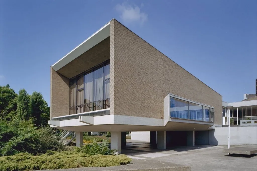 1024px overzicht voorgevel en linker zijgevel foyer nijmegen 20357448 rce