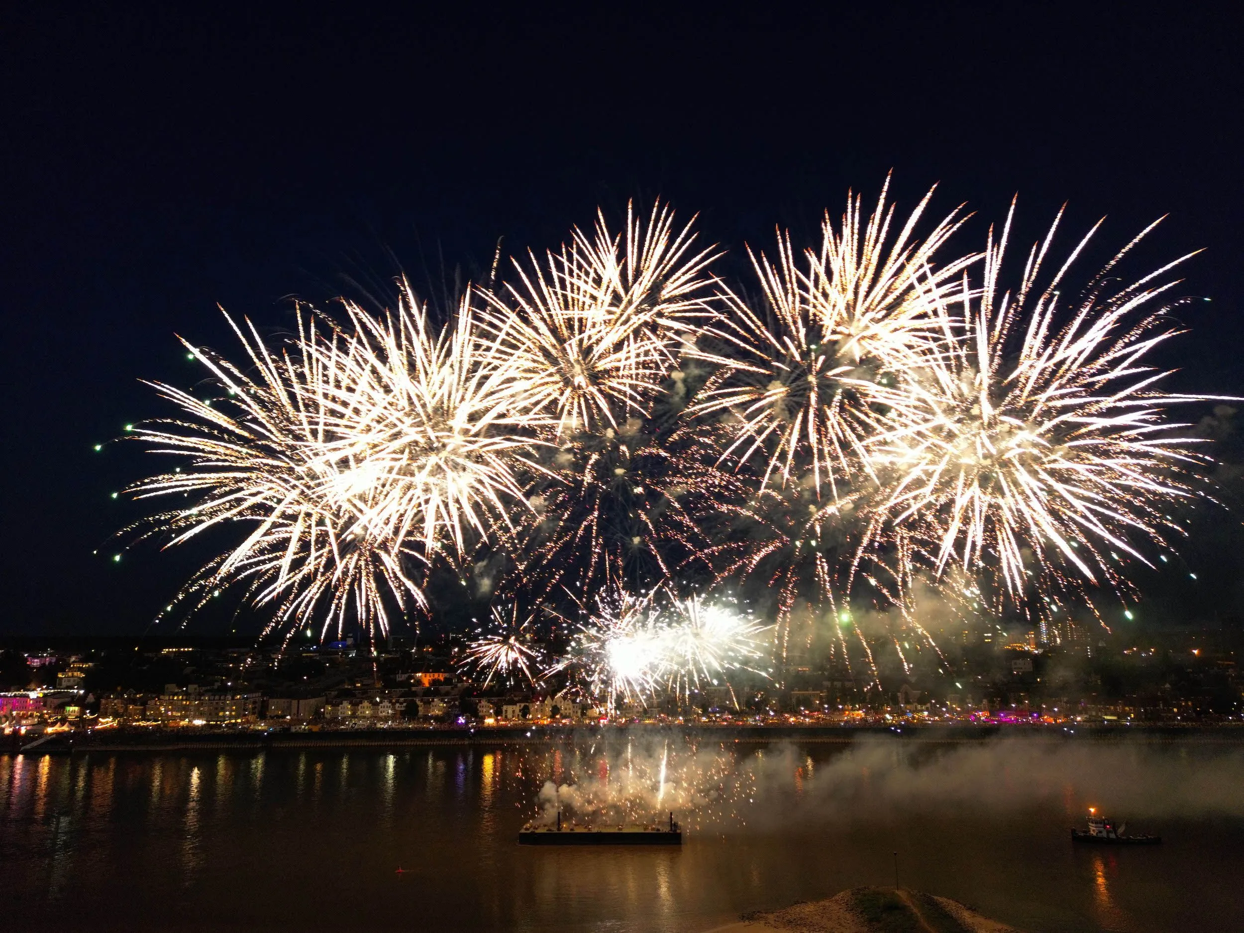 17 7 2022 waal in vlammen gerard verschooten 6