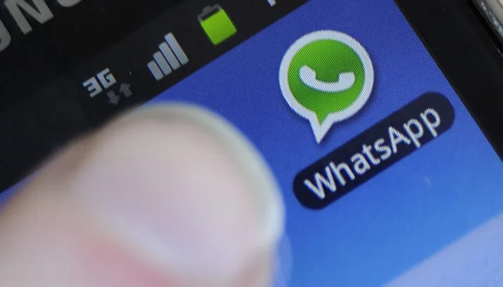 a9oqlz3flpc5m16ogj6ixq081 storingwhatsappmobielhqnovum 715x408