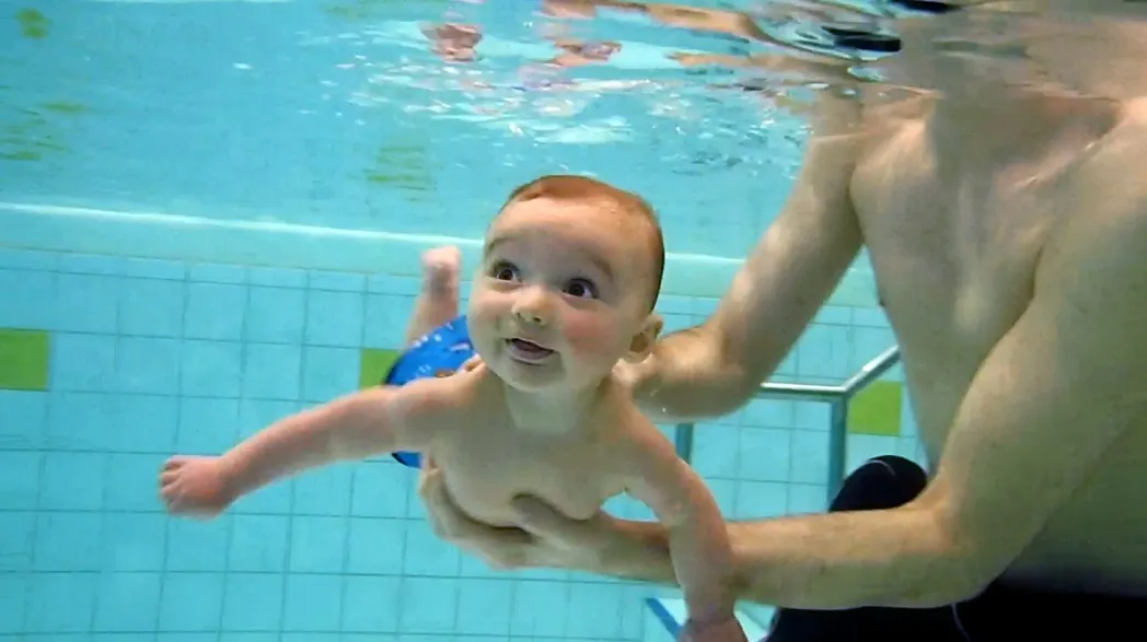 baby diving