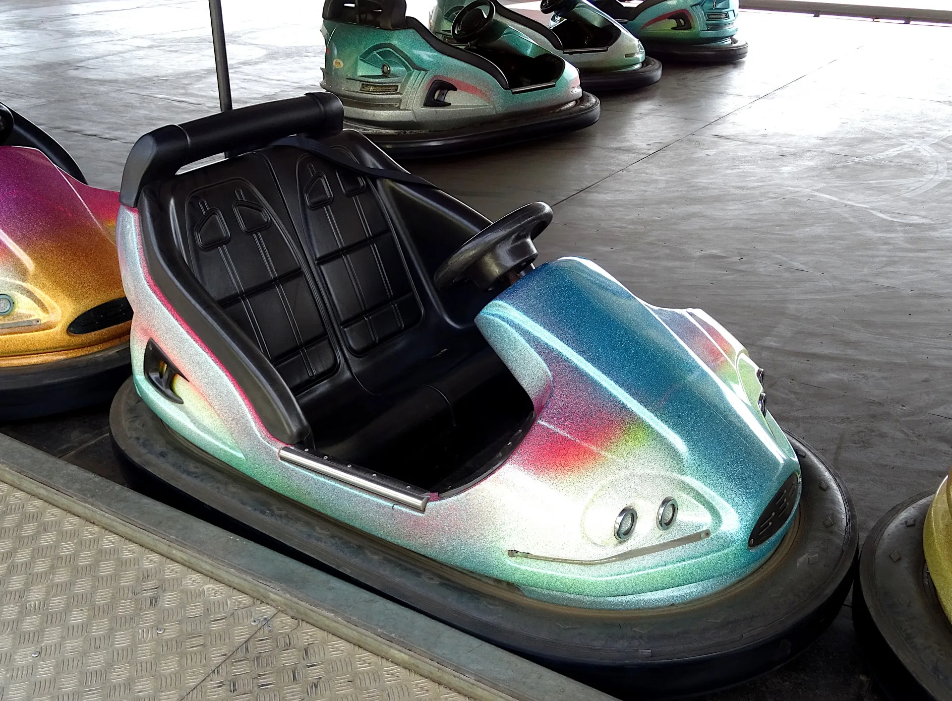 blue fairground bumper dodgem car botsauto