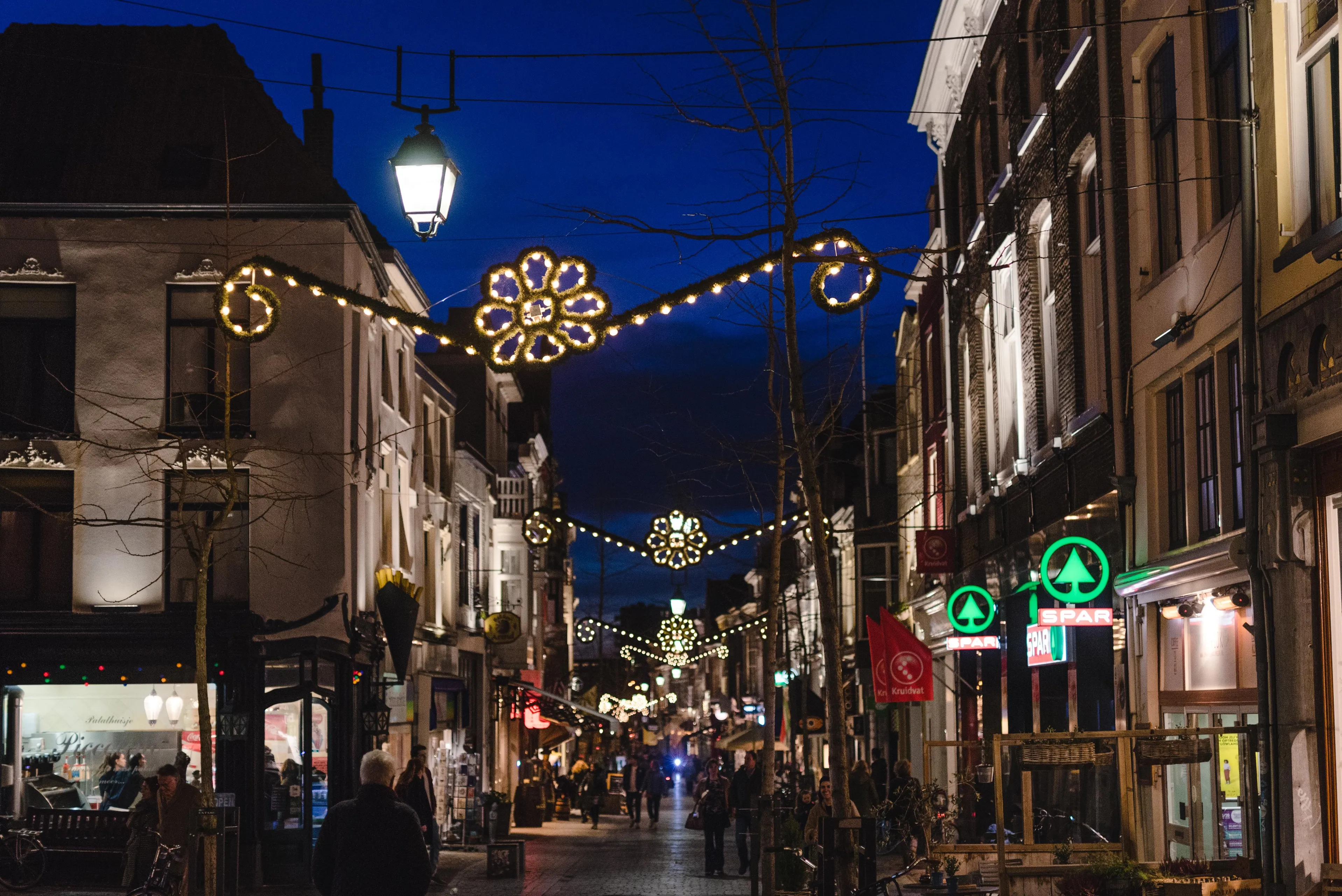 kerstverlichting in nijmegen hezelstraten