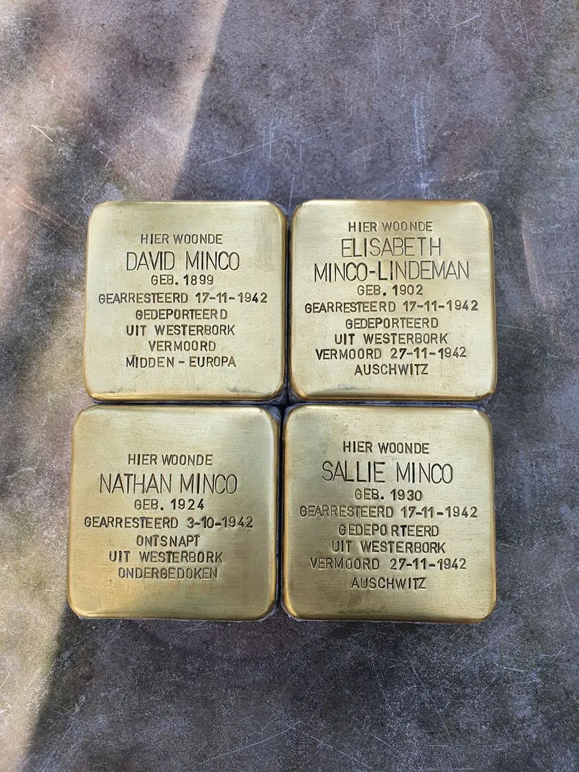 stolpersteine n