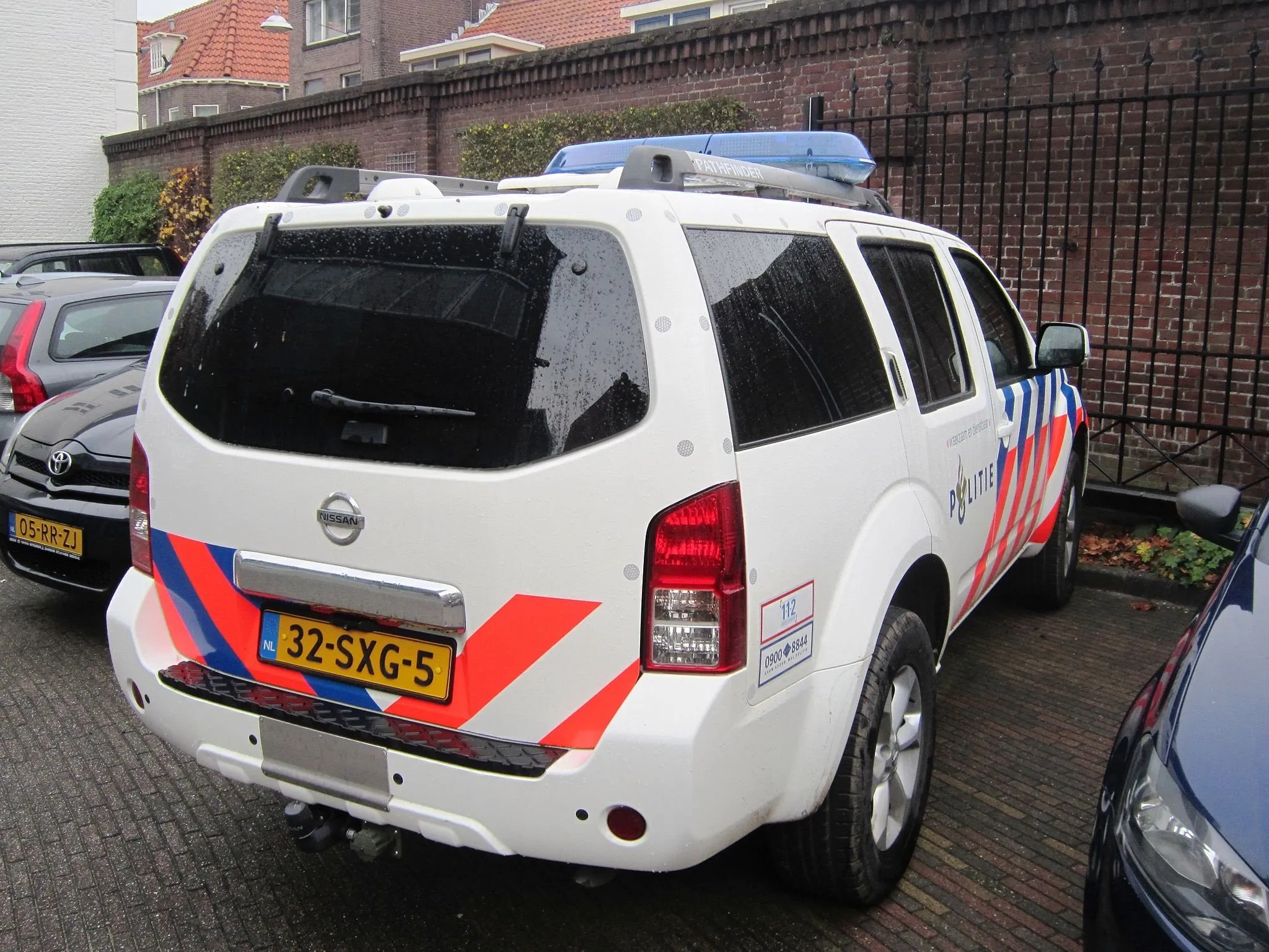 zuid holland zuid politie auto nissan 2