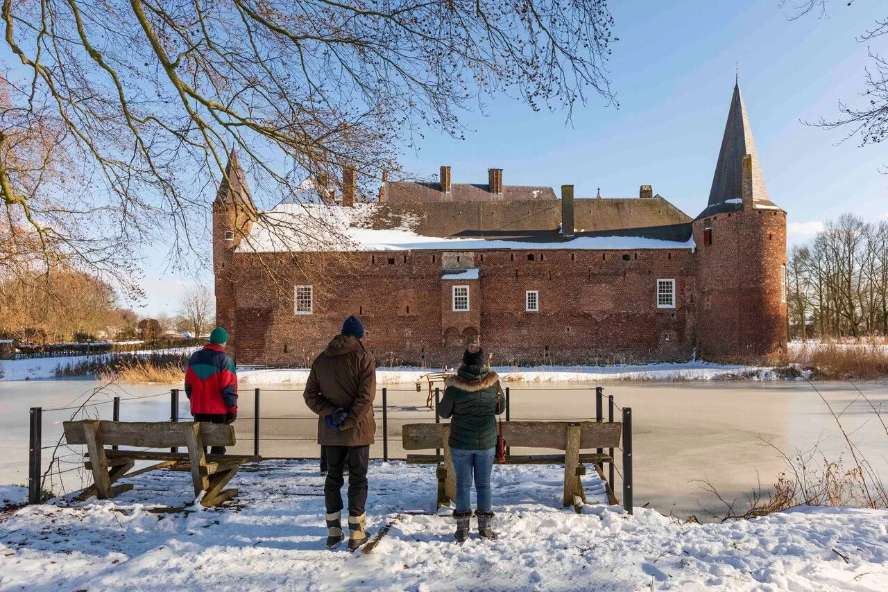 hernen winter mensen achterkant