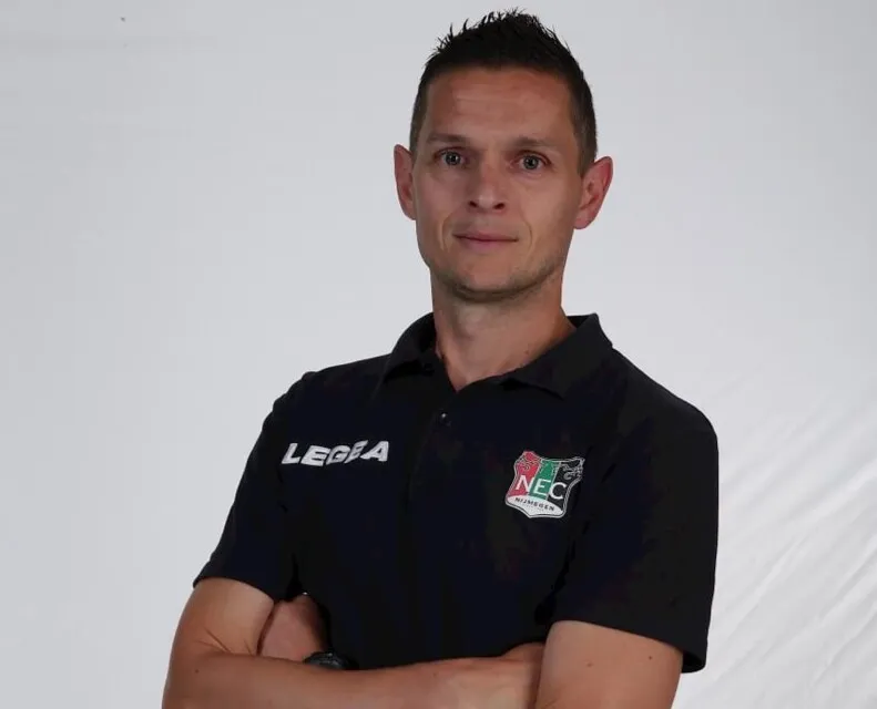 trainer rogier meijer liggend1