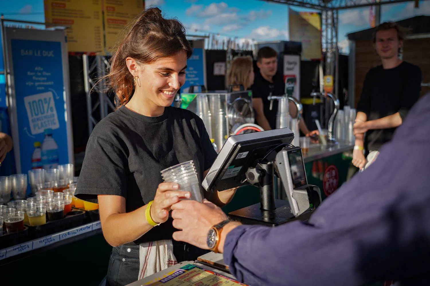 170723 vierdaagsefeestenbekers janwillemdevenster