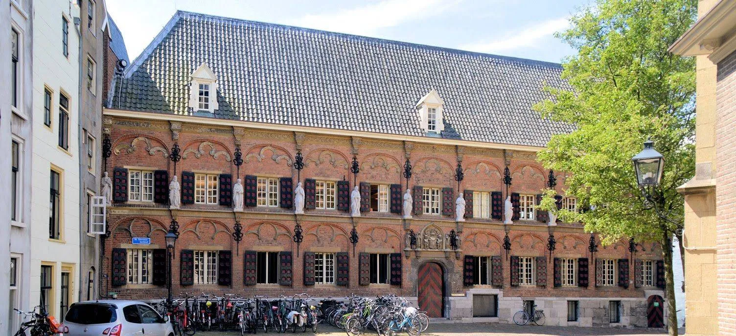 Radboud Universiteit