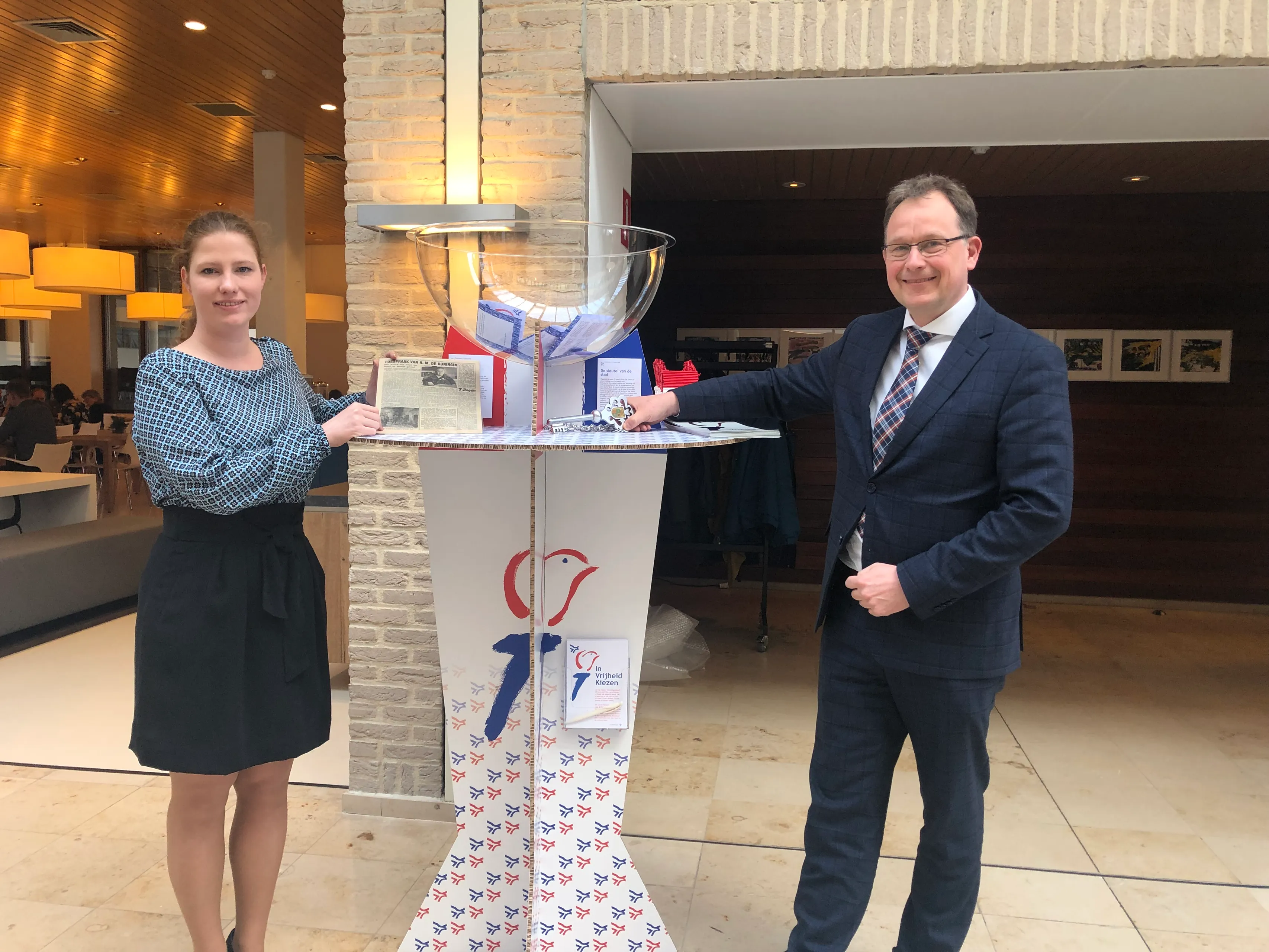 190307 stilstaan bij vrijheid in het gemeentehuis