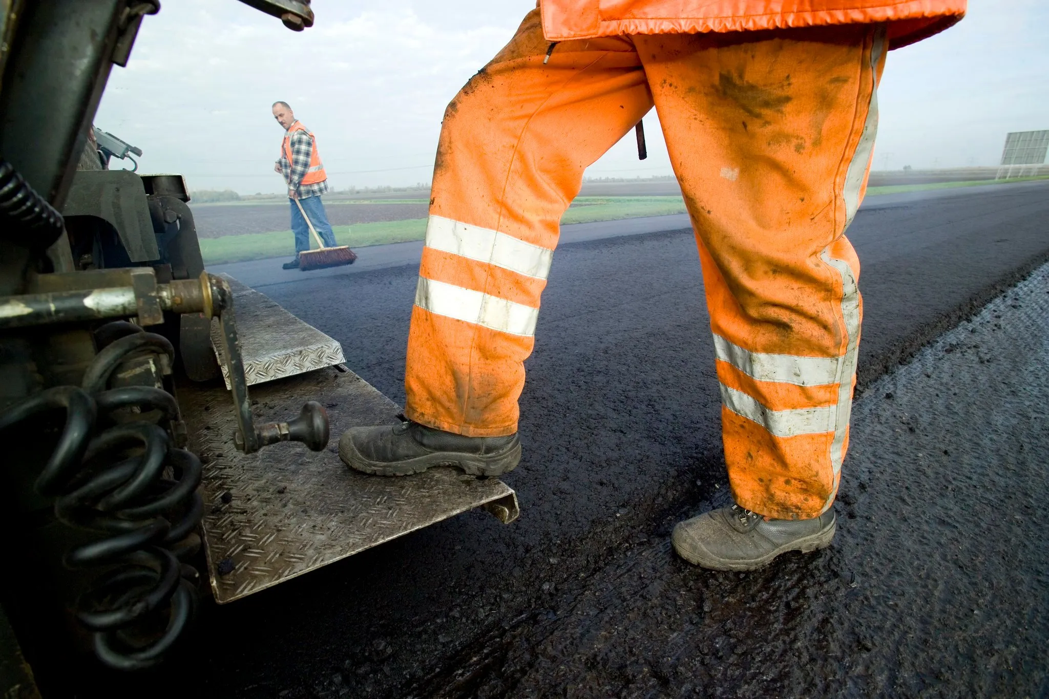 d5tjqfhwsaikivzjpg large