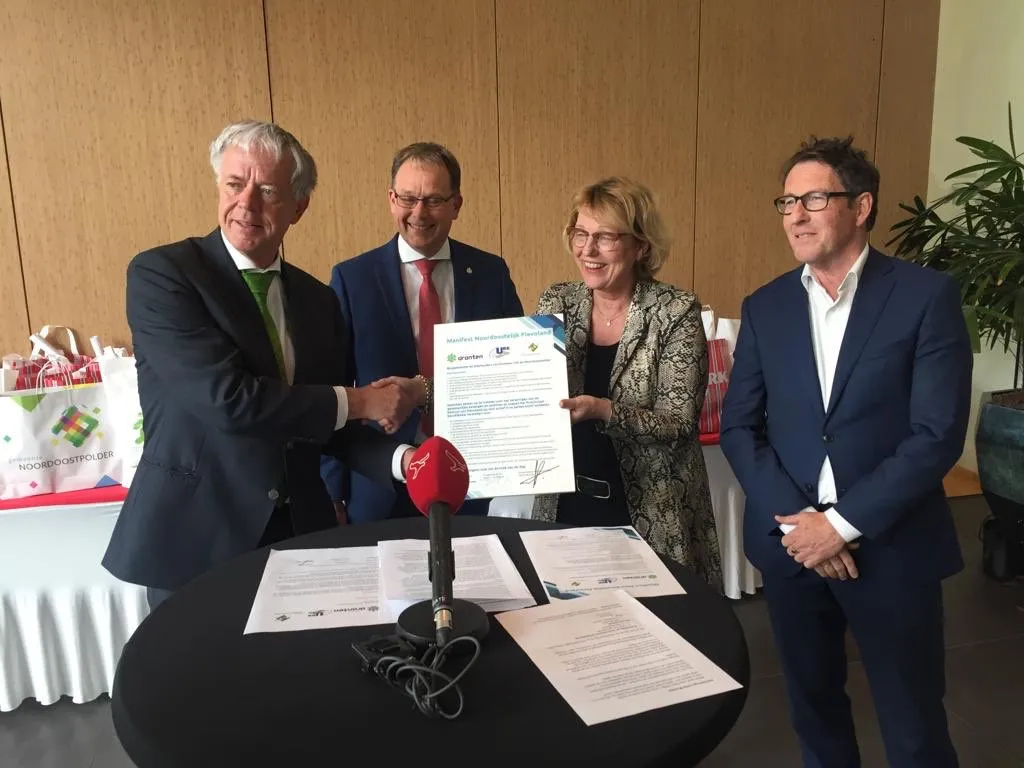 d6d763ww4aarrqijpg large