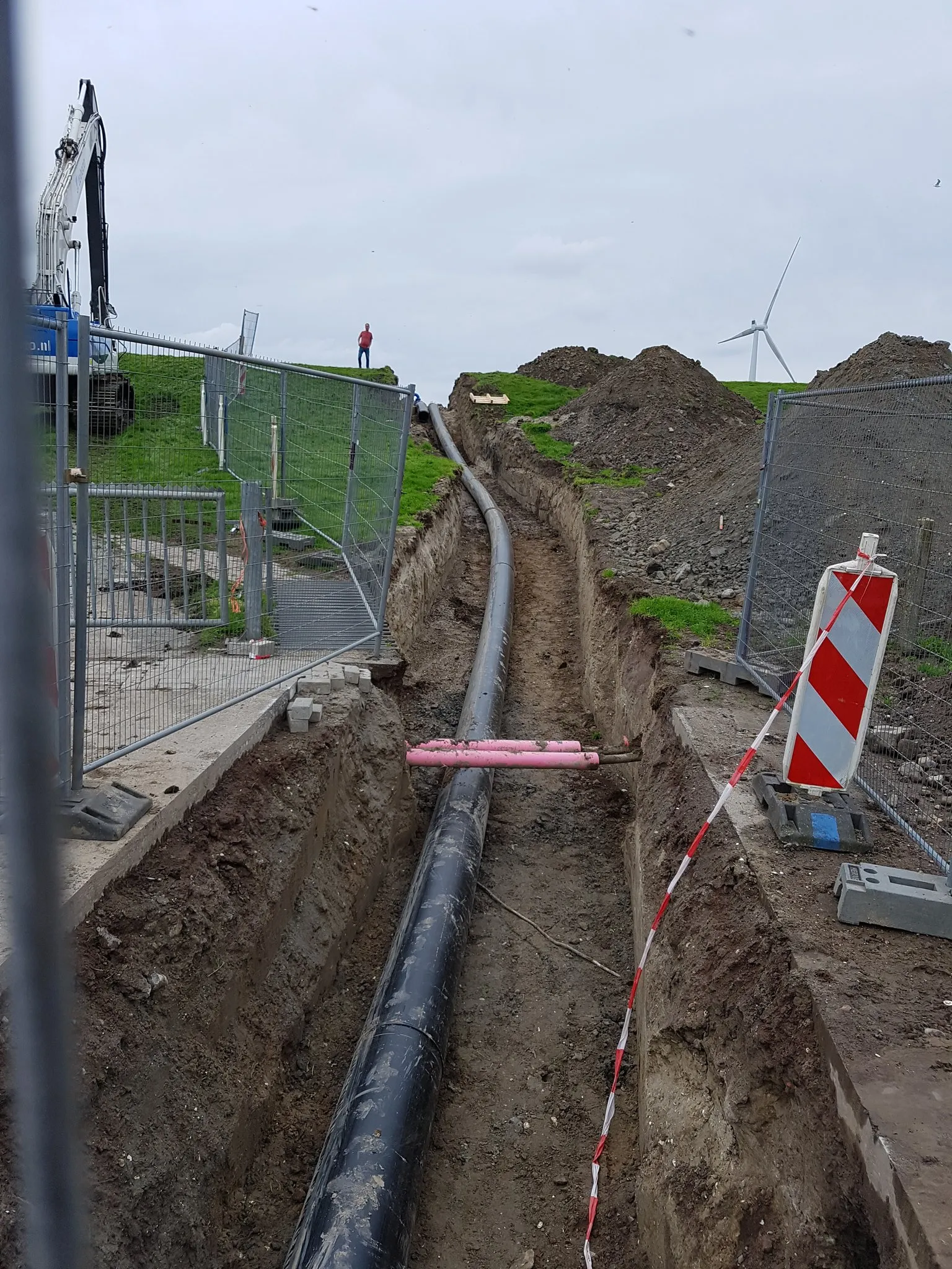 dm6rdfcx4aaadifjpg large