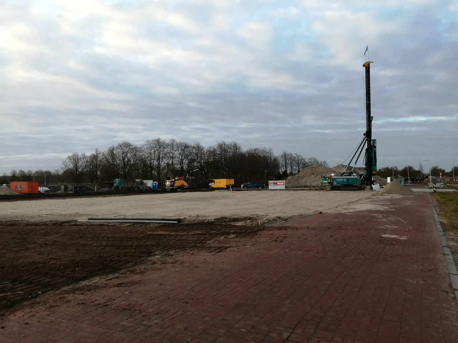eerste paal poiesz emmelhage