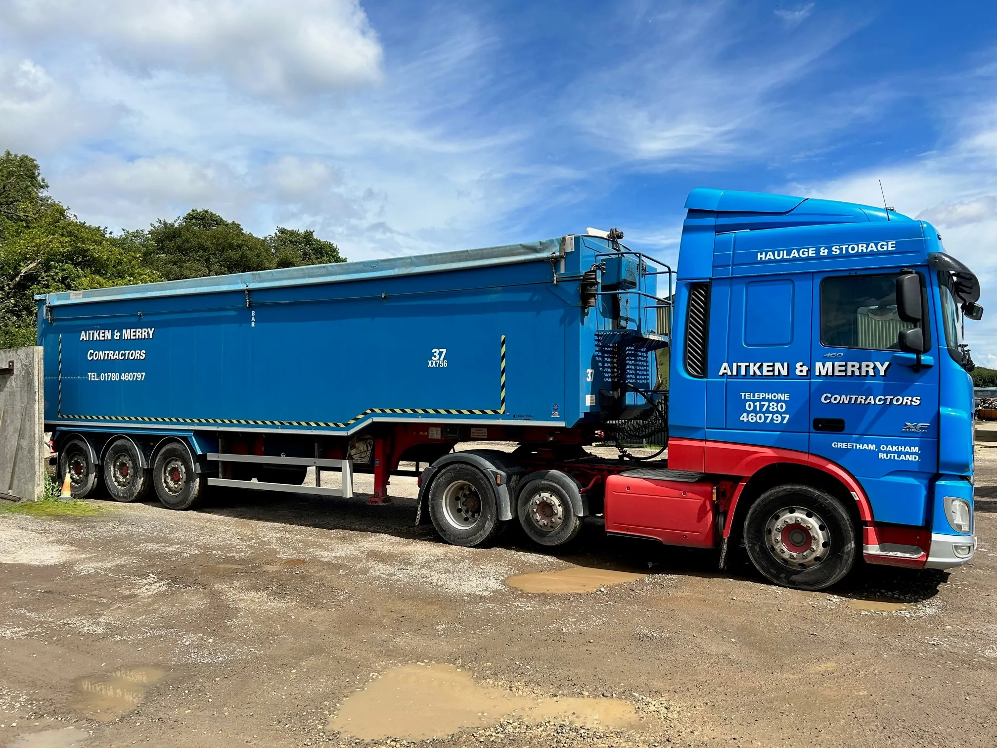 foto truck trailer aitken merry contractors