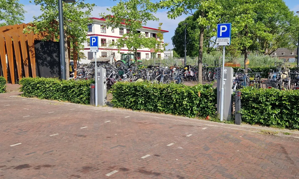 laadpaal via fb gemeente noordoostpolder
