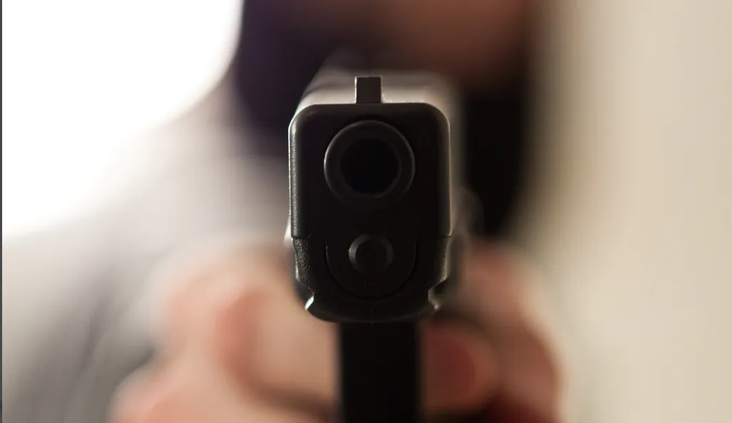 overval revolver cc by flickr