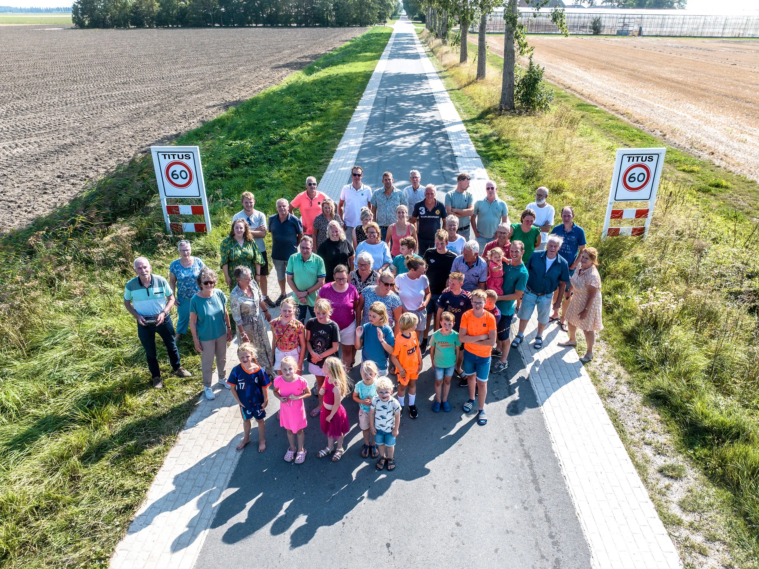 buurtvereniging titus 60 jaar door sytze bakker