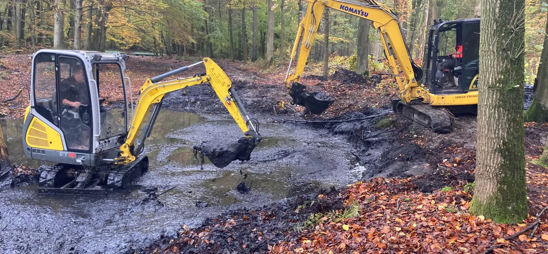 fit=cover,dpr=1,quality=80,gravity=0.5x0.5,height=872,width=1880