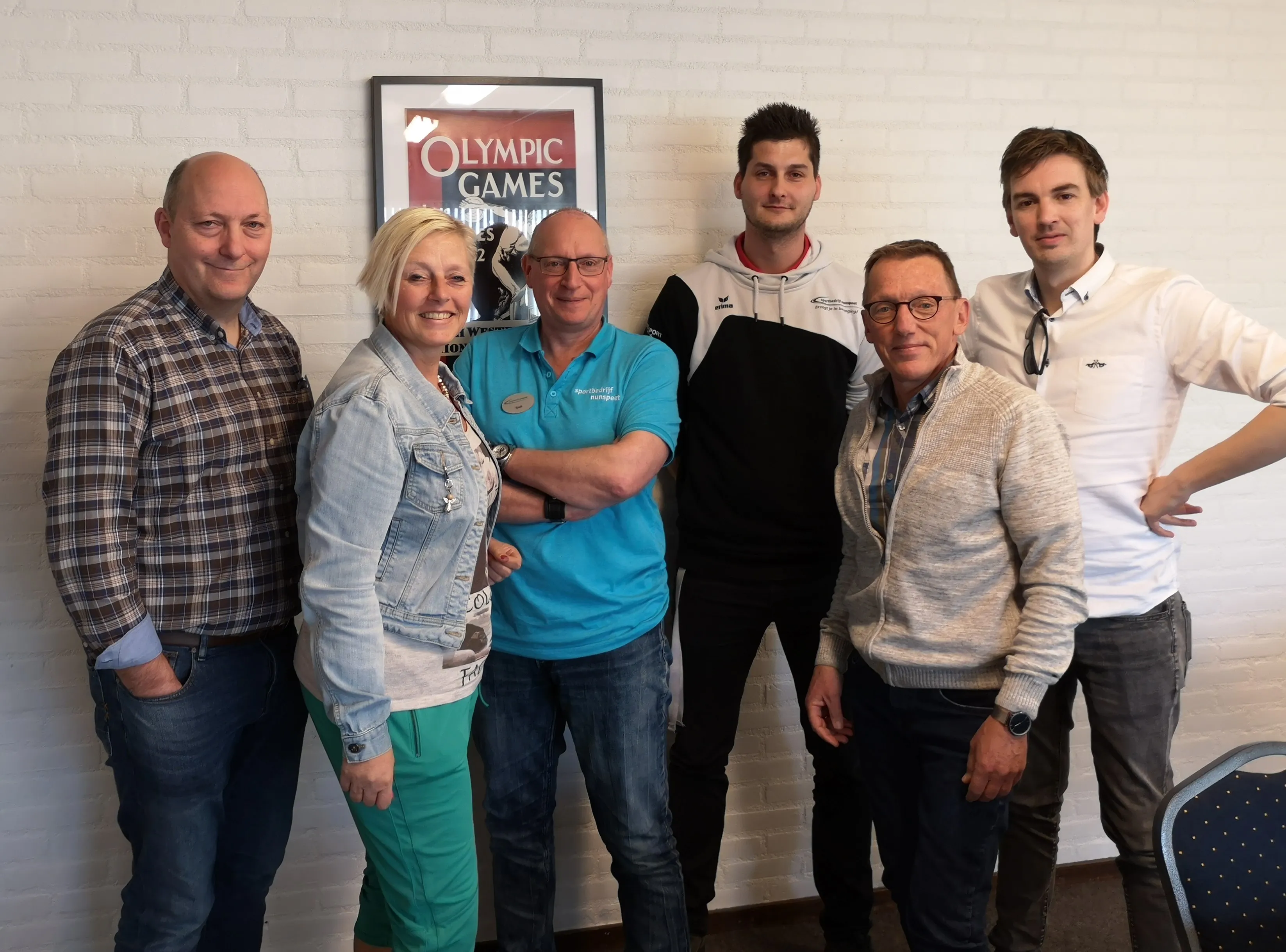 20190408 foto gemeentebelang bij sportbedrijf