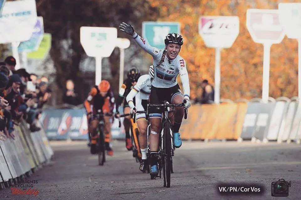 annemarie worst winst hamme fb cor vos