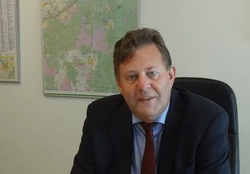 burgemeester de weerd nunspeet