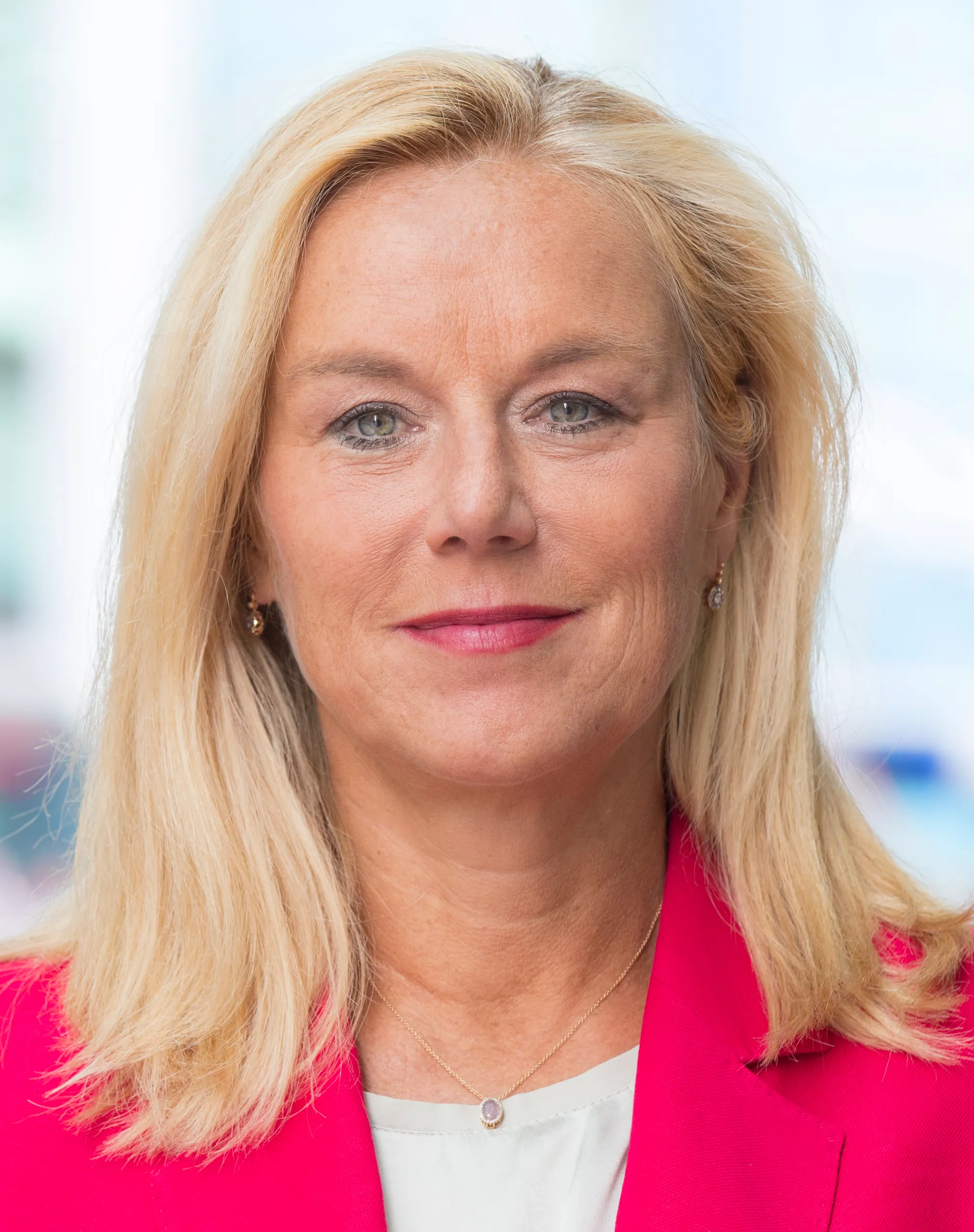 portretfoto sigrid kaag 2018 01 crop
