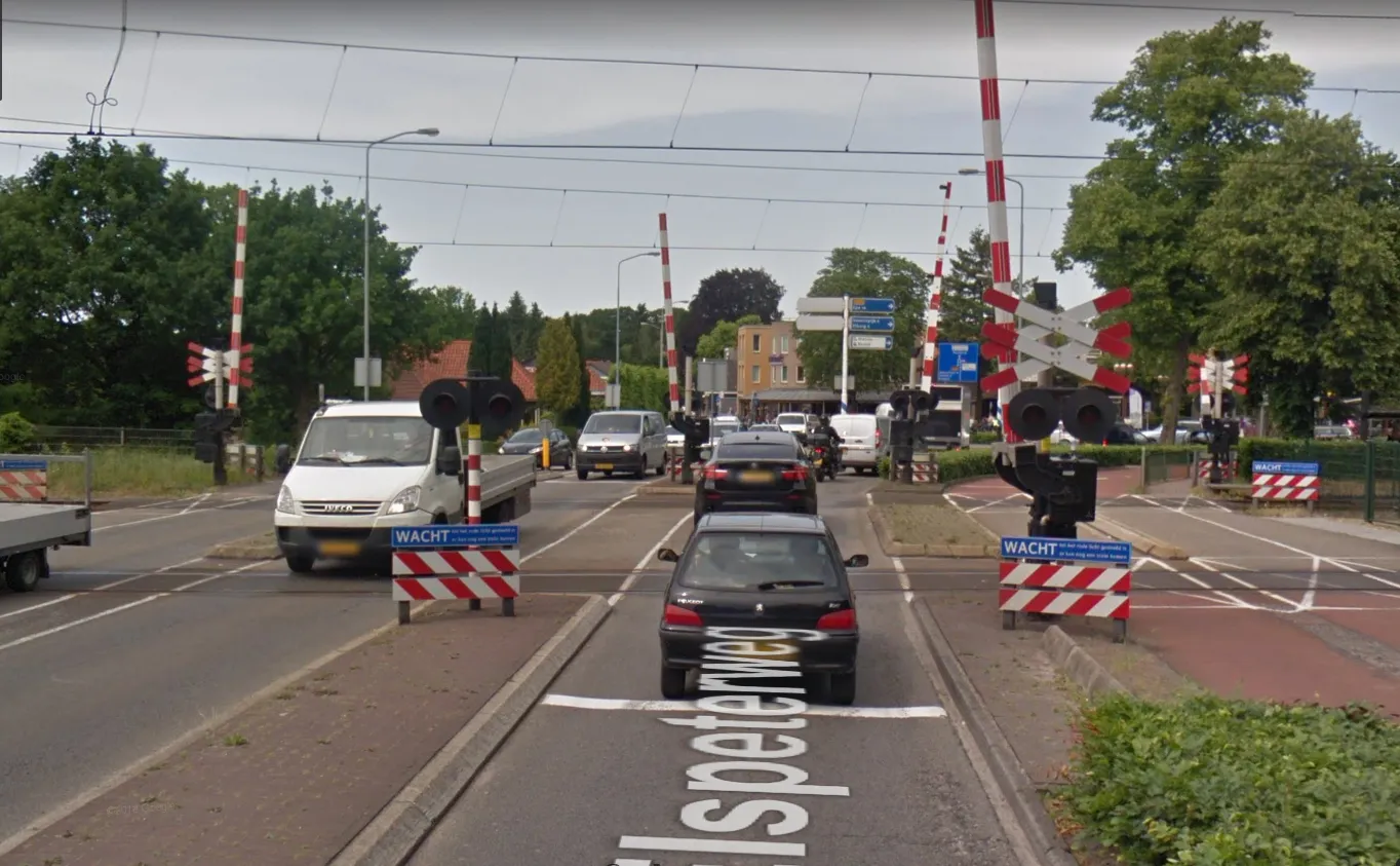 spoorwegovergang nunspeet google street view