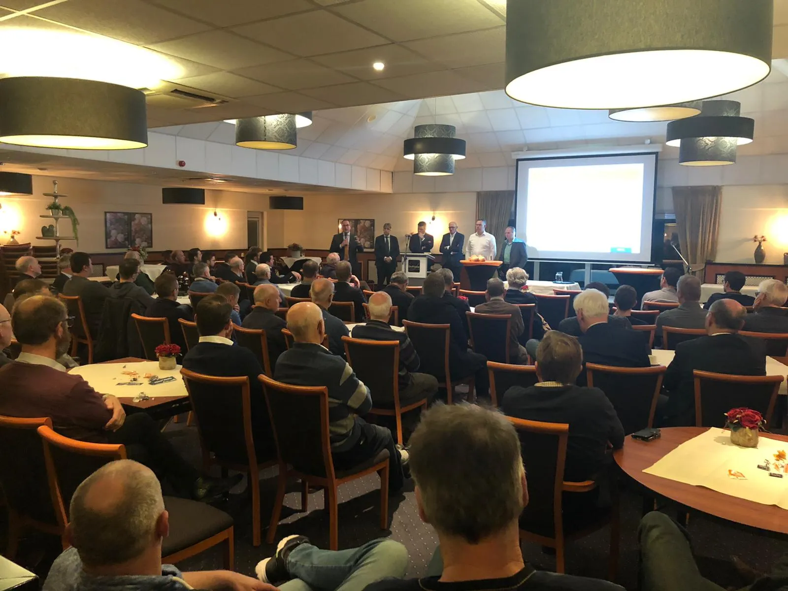 whatsapp image 2019 12 03 at 230454 2