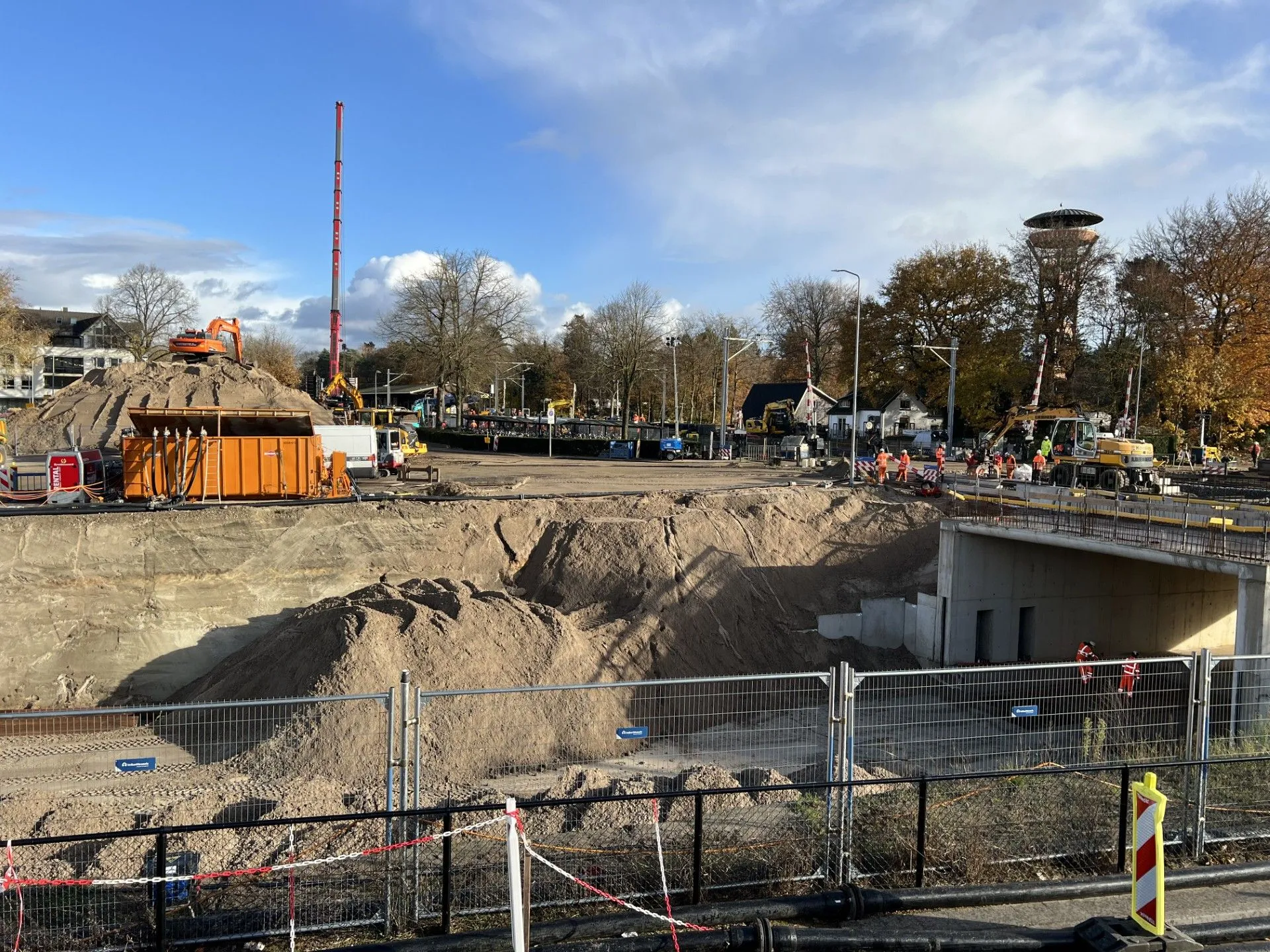 foto persbericht sgp nunspeet dringt aan op onderzoek ondertunneling eperweg