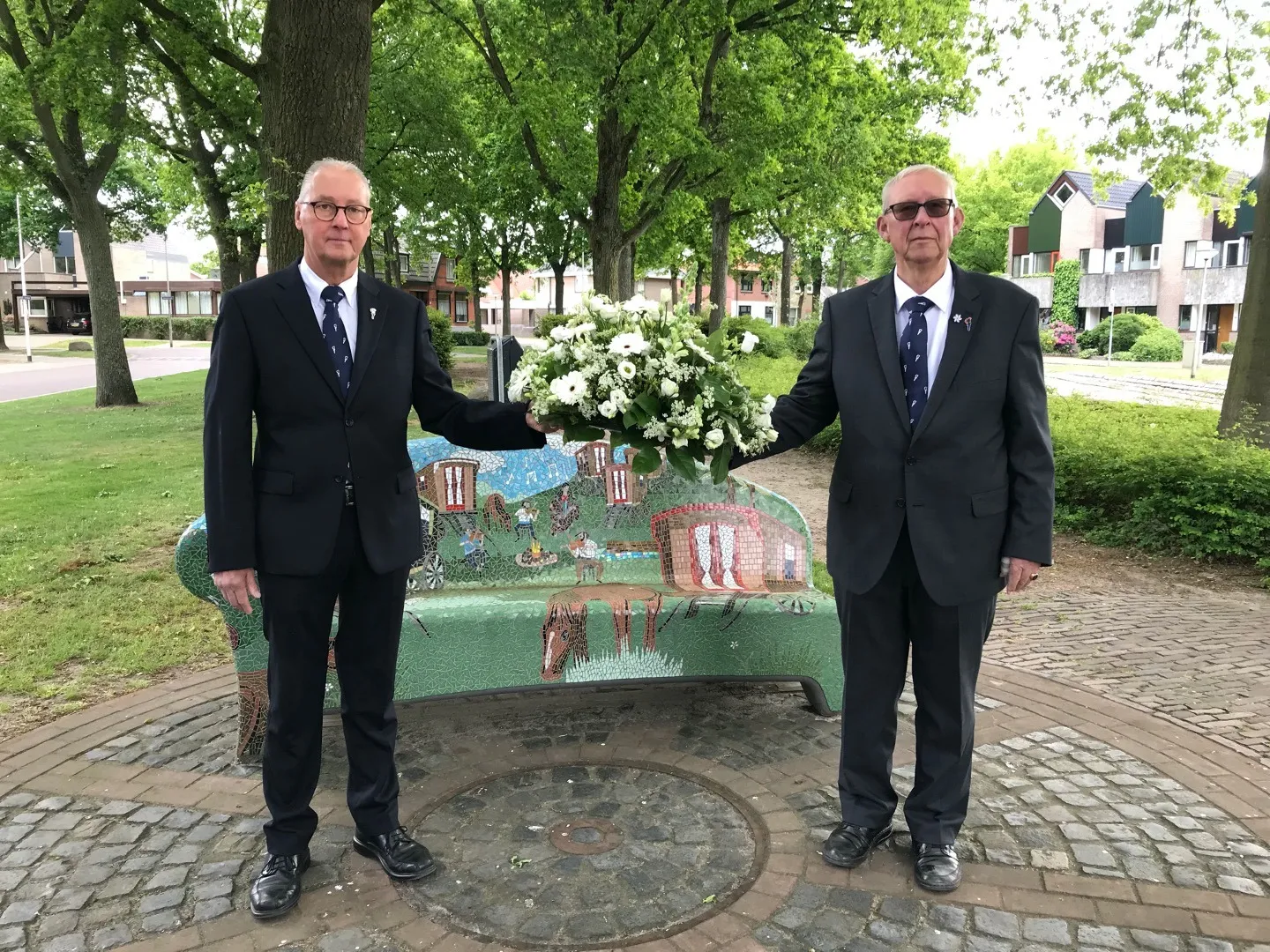 97736165 2935435636539608 520248838808666112 o