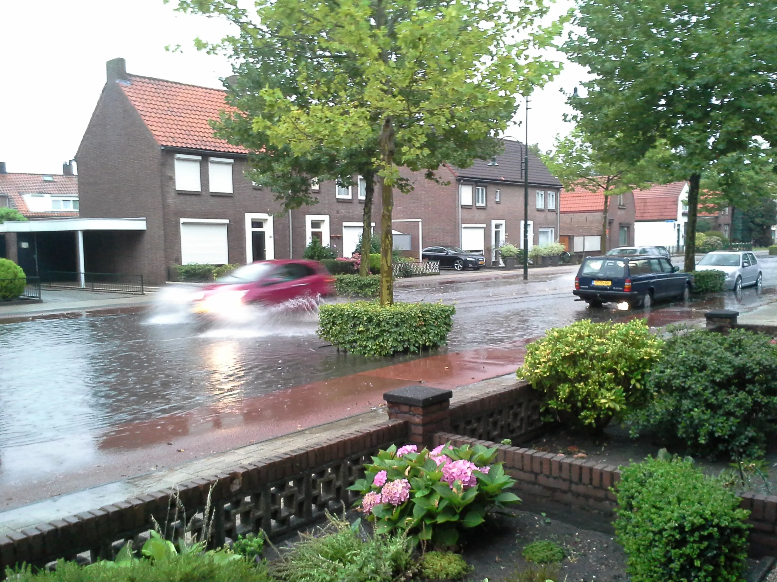 g54nza1jd00sxym4cyf7ehucd 20140728082747