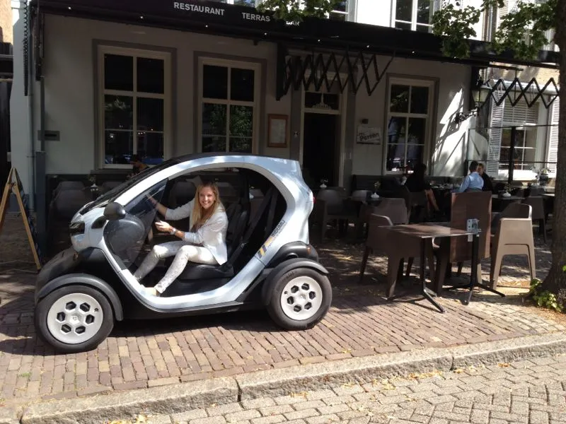 b43yq8yfzrw03bgob6c4nls9m twizy 1