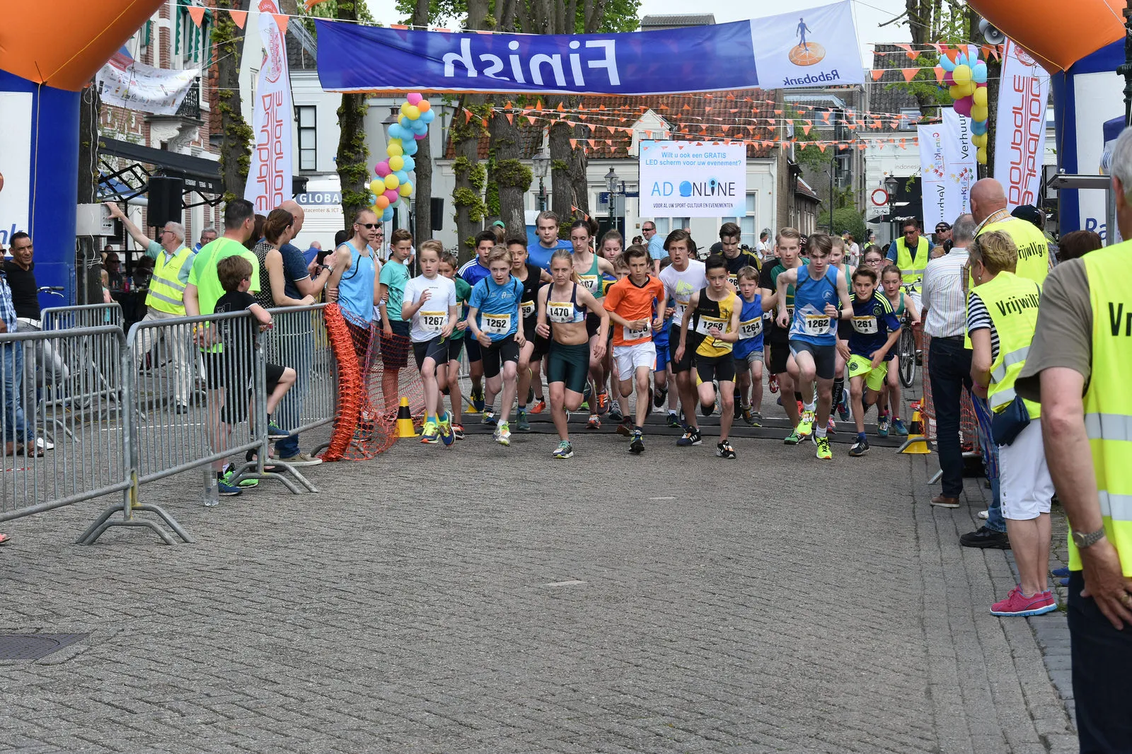 26888722465 ca15db22eb h