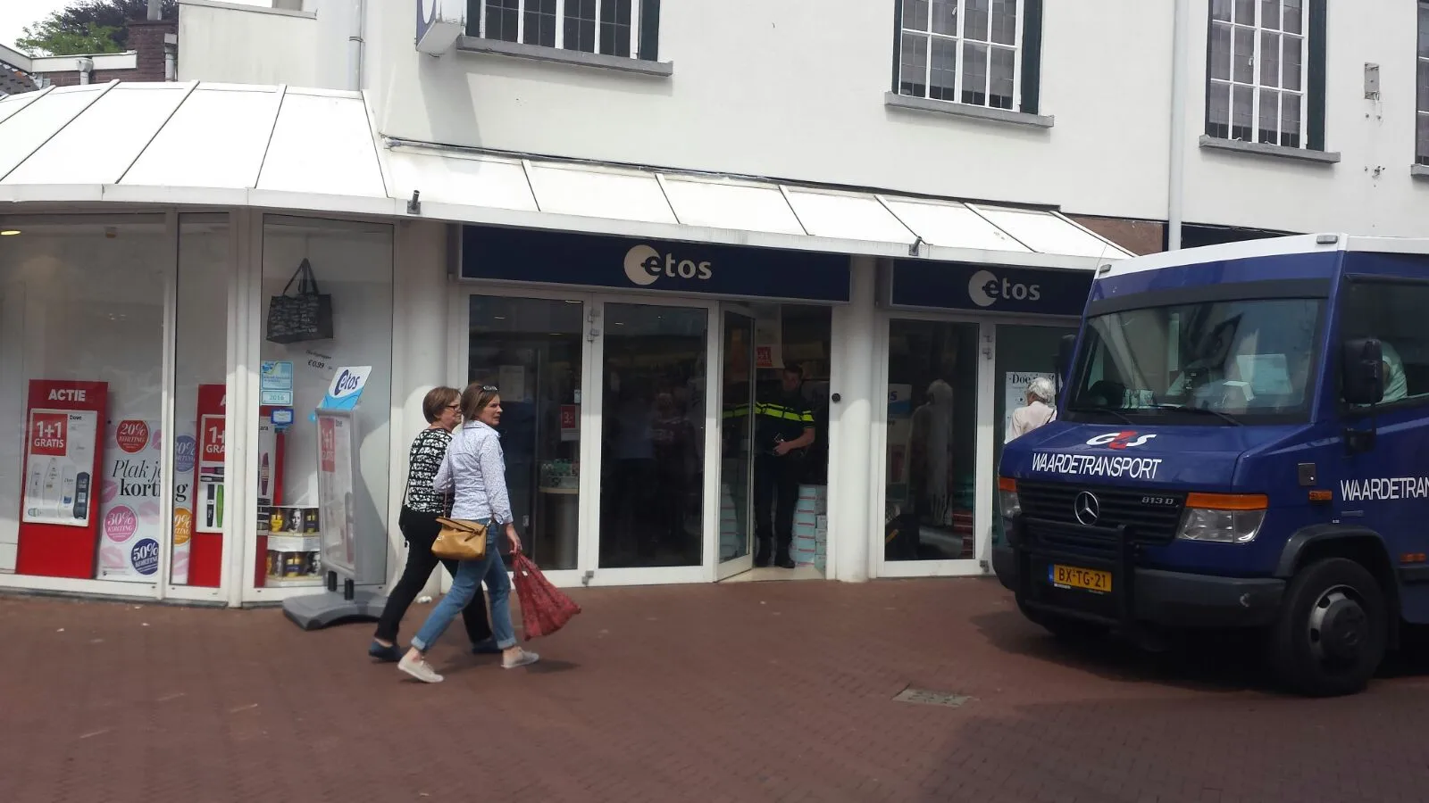 70caba562a8b7916b1c89969b29d073d