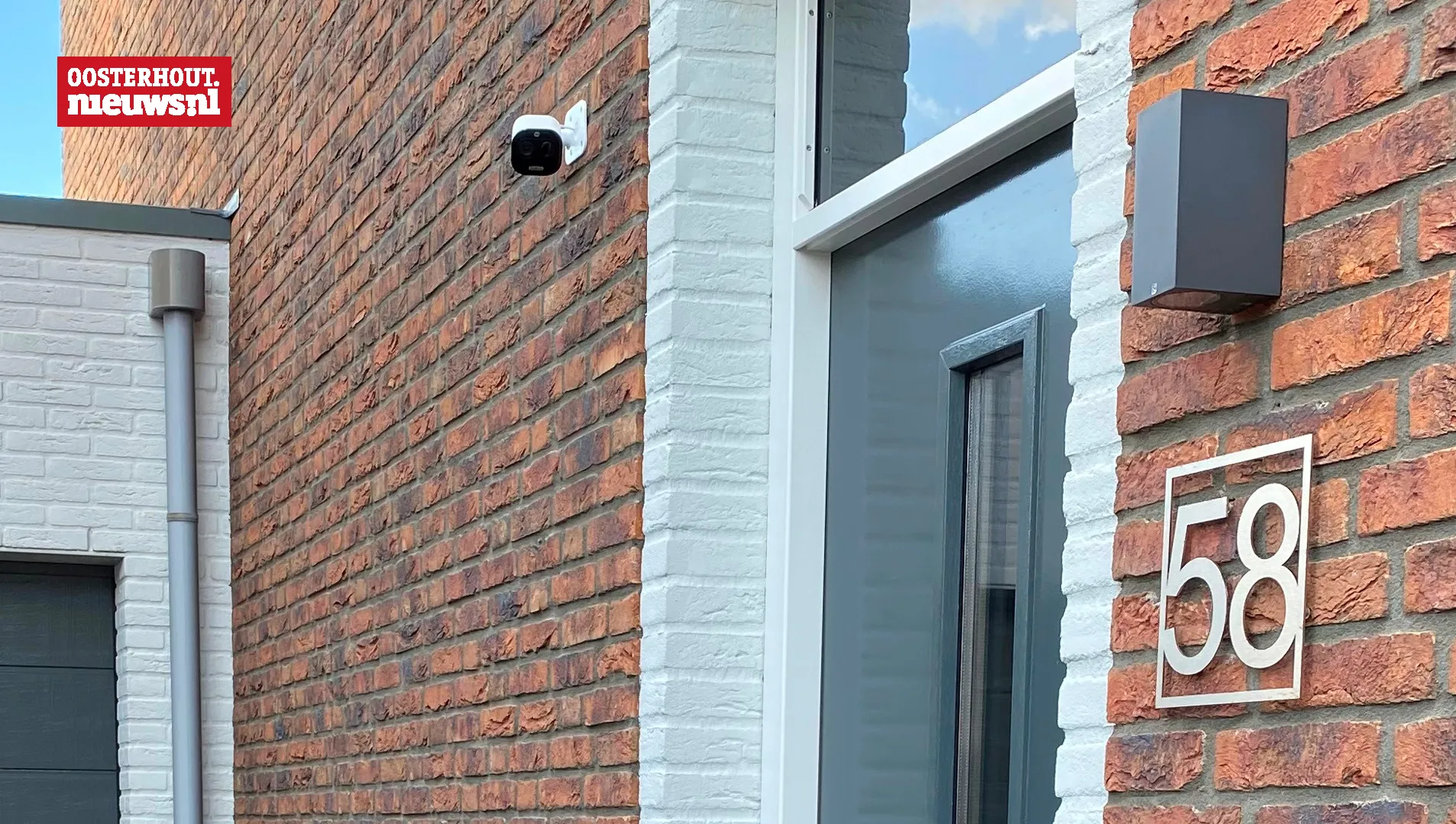 camera oprit