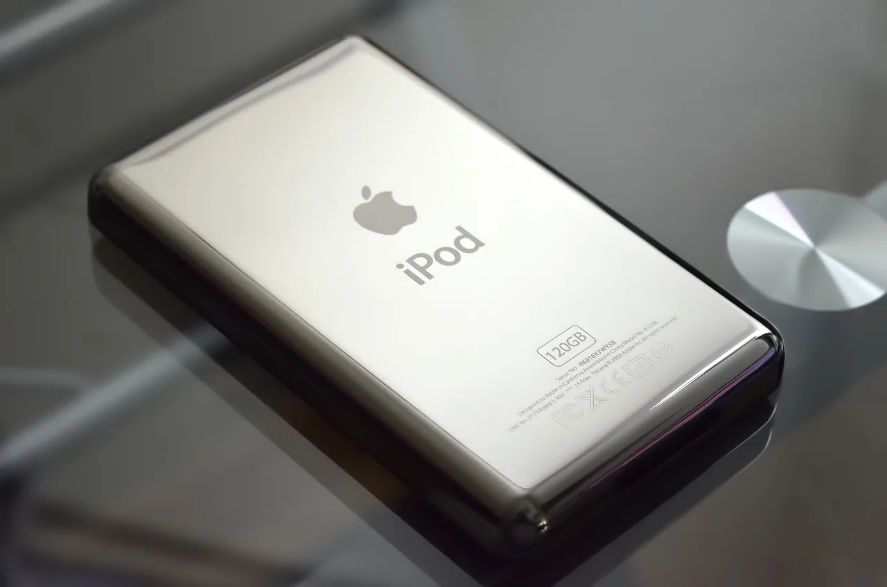 ipod 1428164 1280