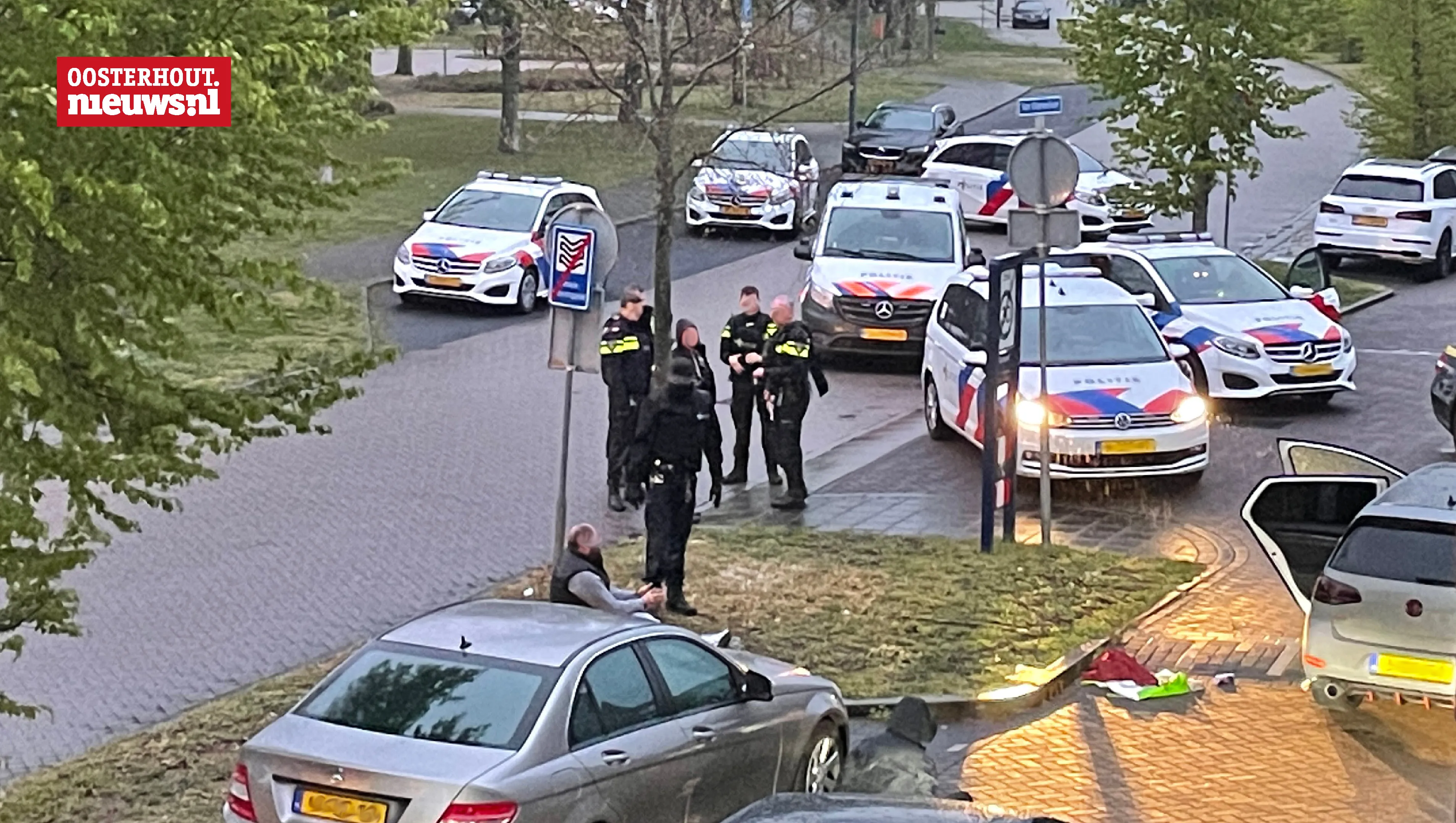 politie arrestatie oldeneellaan