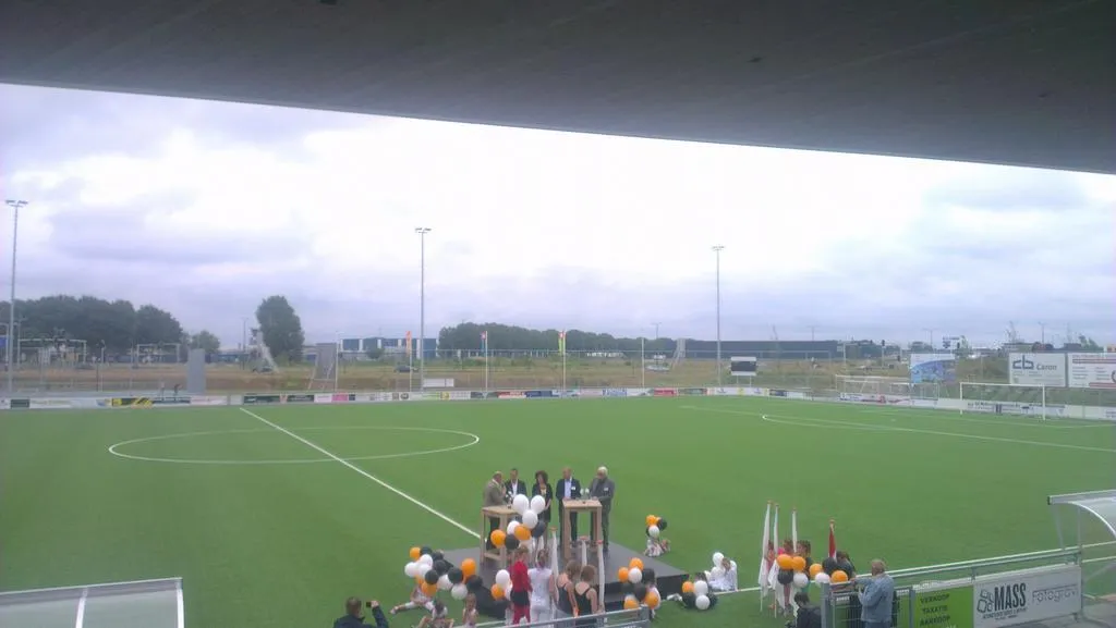 rek0yt5smxp4wkfkuxouhyne4 opening contreie