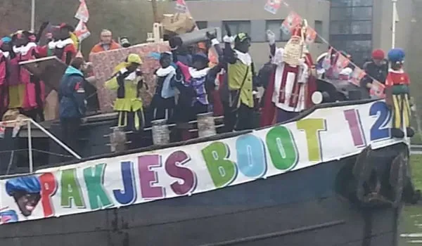vx138nnkzwung4otkw50r66dj sinterklaas 2013