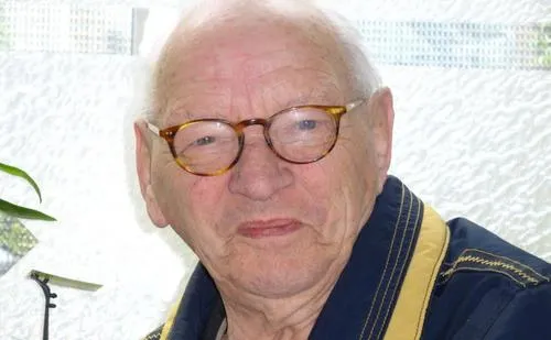 xebjik554qq8qxzj6pml8eien marinus