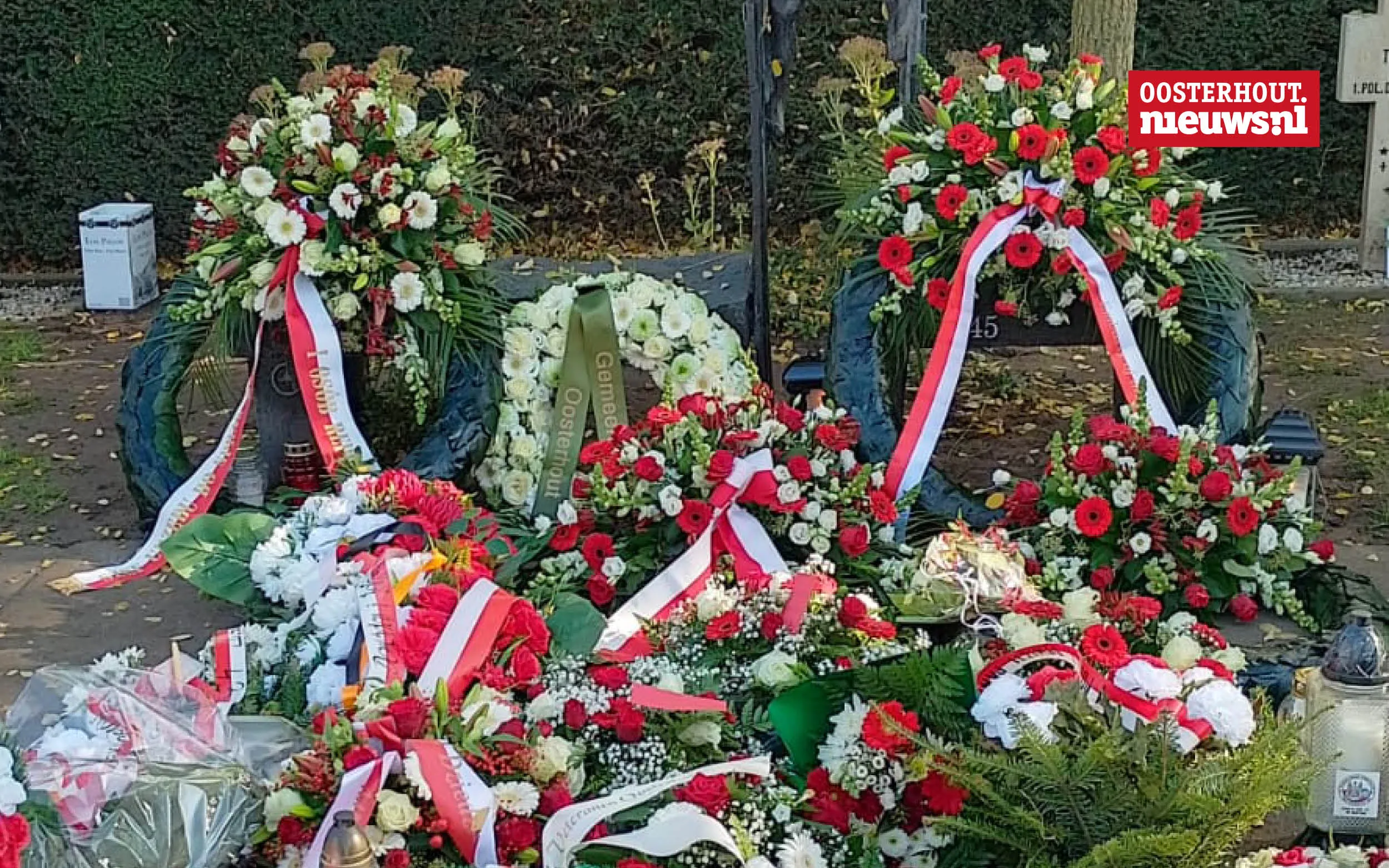 bloemen pools ereveld
