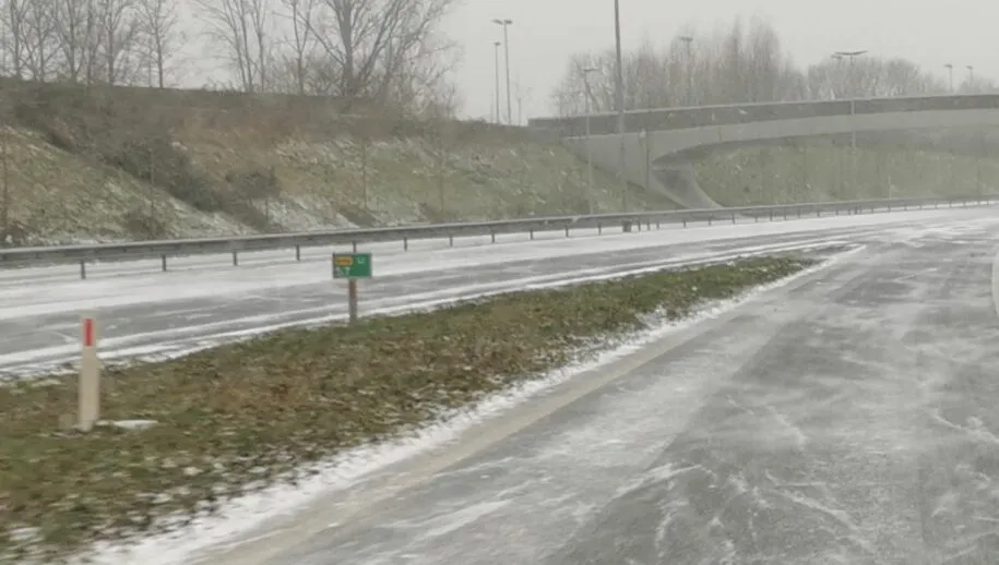 ringweg-sneeuw-915x518-1