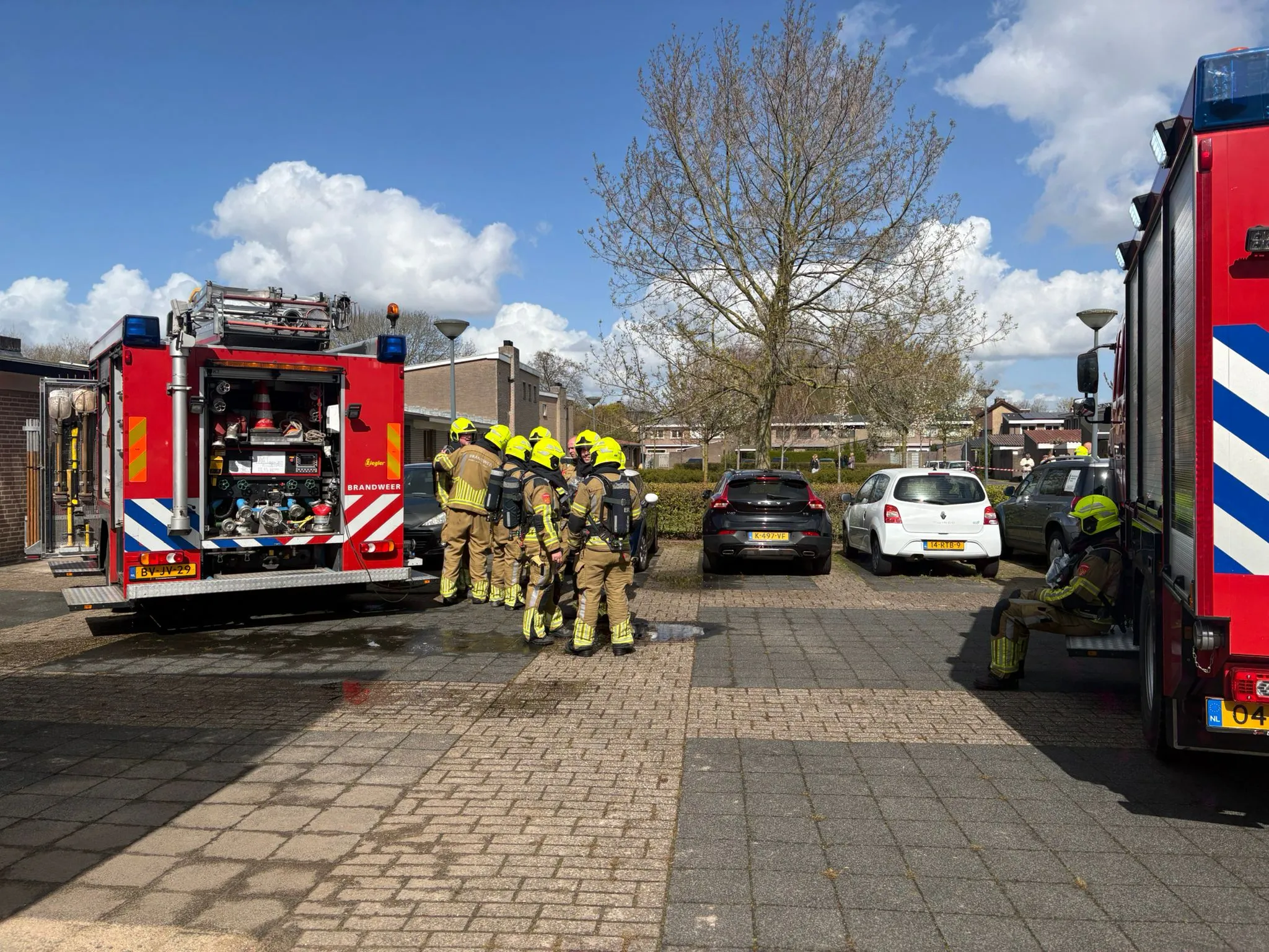 c182b3ea-51a9-44fe-9a18-b93967843abf