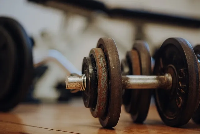 dumbbell 6019390 640