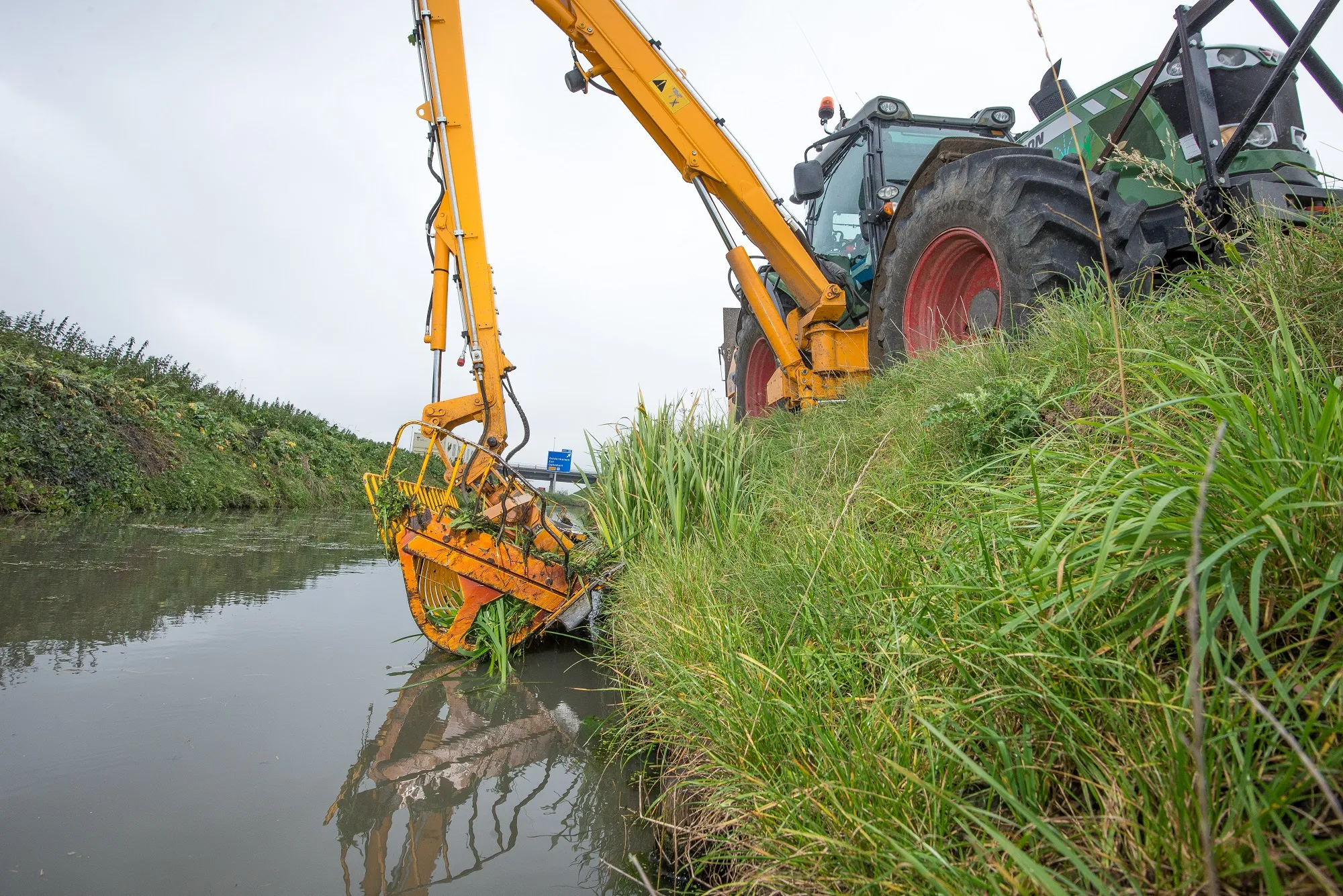 foto maaiwerk watergangen